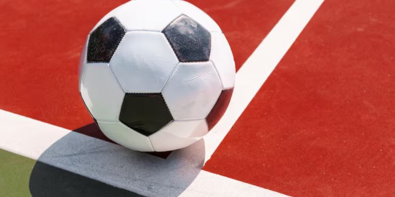 Thử thách đối với cầu thủ cao nhất thế giới