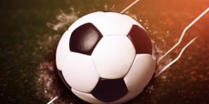 Chấn thương cơ háng khi đá bóng