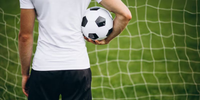 Sneakers bền bỉ bùng nổ đam mê tột đỉnh