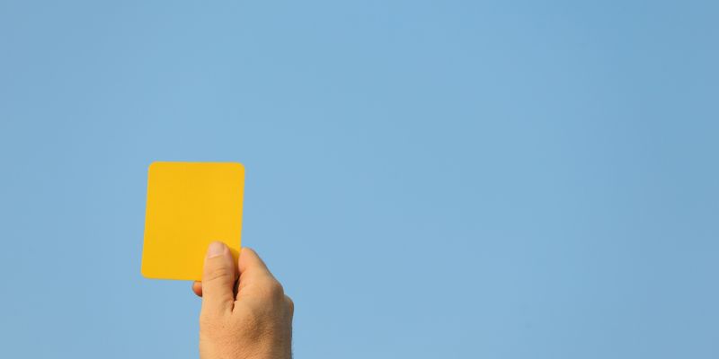 Hình ảnh tấm thẻ quyền lực răn đe phi thể thao