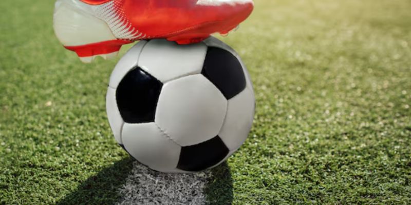 Những cặp số ẩn sau mơ xem bóng đá đánh con gì