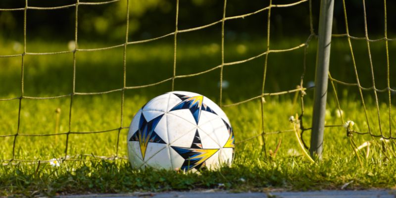 Giữ vững đạo đức nghề nghiệp trên sân cỏ